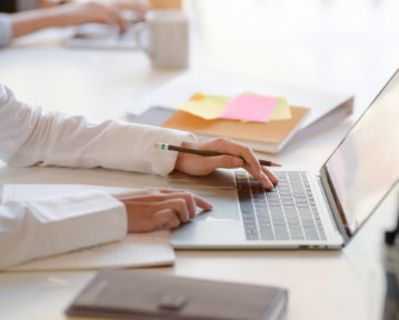 Come fare un curriculum efficace: la guida completa