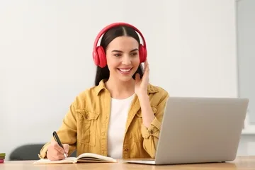 Curriculum vitae da traduttore: esempio CV freelance