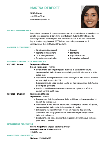 modello curriculum tradizionale con elementi verdi