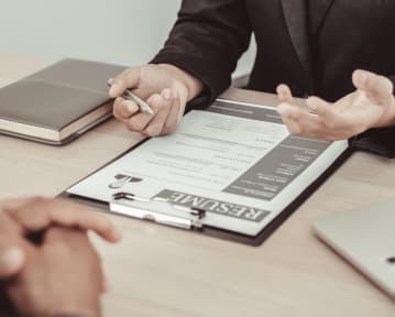 Curriculum vitae moderno: 25 modelli di CV moderno 2025